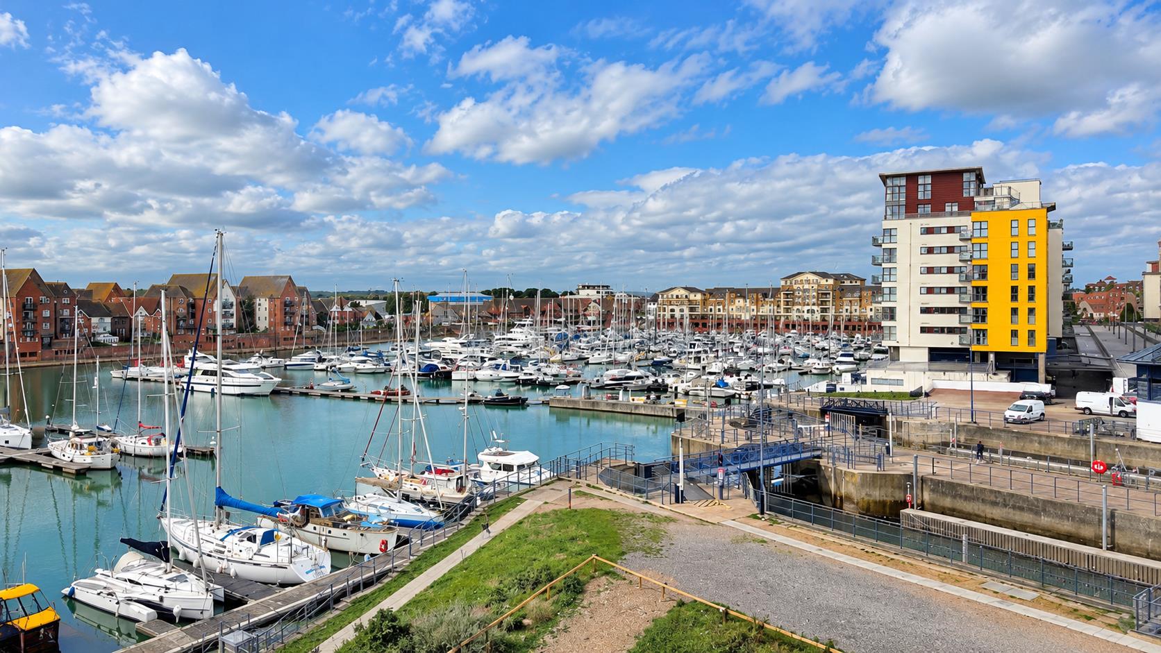 Bermuda Place, Sovereign Harbour, Eastbourne